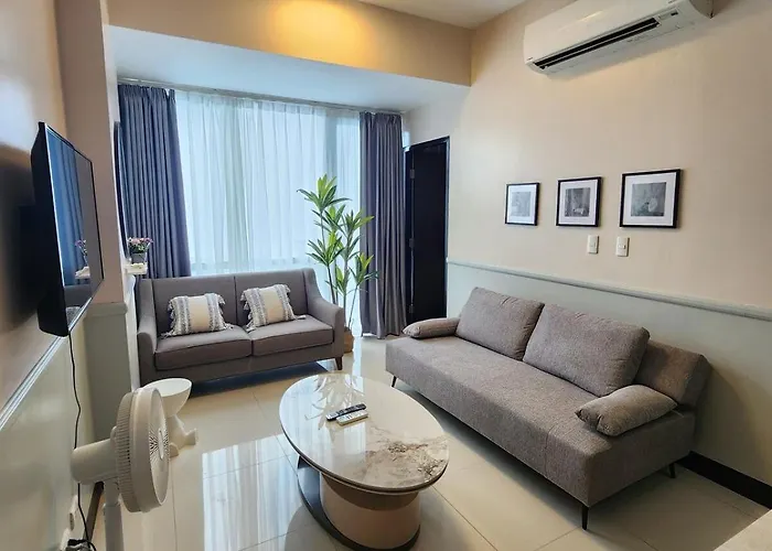 Apartment White Blooming Free Use Of New Town Airport Pick-up And Drop-off Reservation Service *