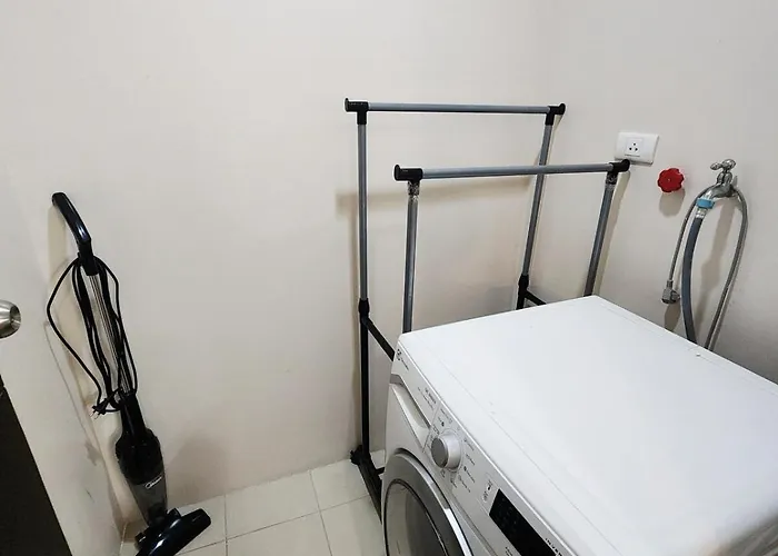 Apartment White Blooming Free Use Of New Town Airport Pick-up And Drop-off Reservation Service Lapu-Lapu City