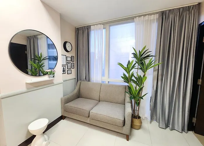 White Blooming Free Use Of New Town Airport Pick-up And Drop-off Reservation Service Apartment *